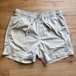Vouri - linerless core shorts 5in inseam gray